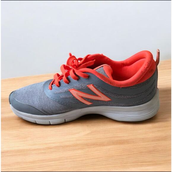 New Balance 715 Tennis Shoes Running Cross Training Grey orange Woman's Sz 10 - Picture 4 of 5